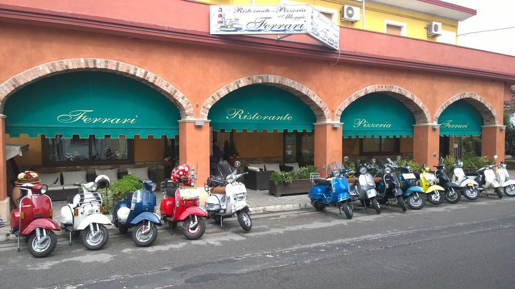 Locanda Ferrari Goro Bagian luar foto