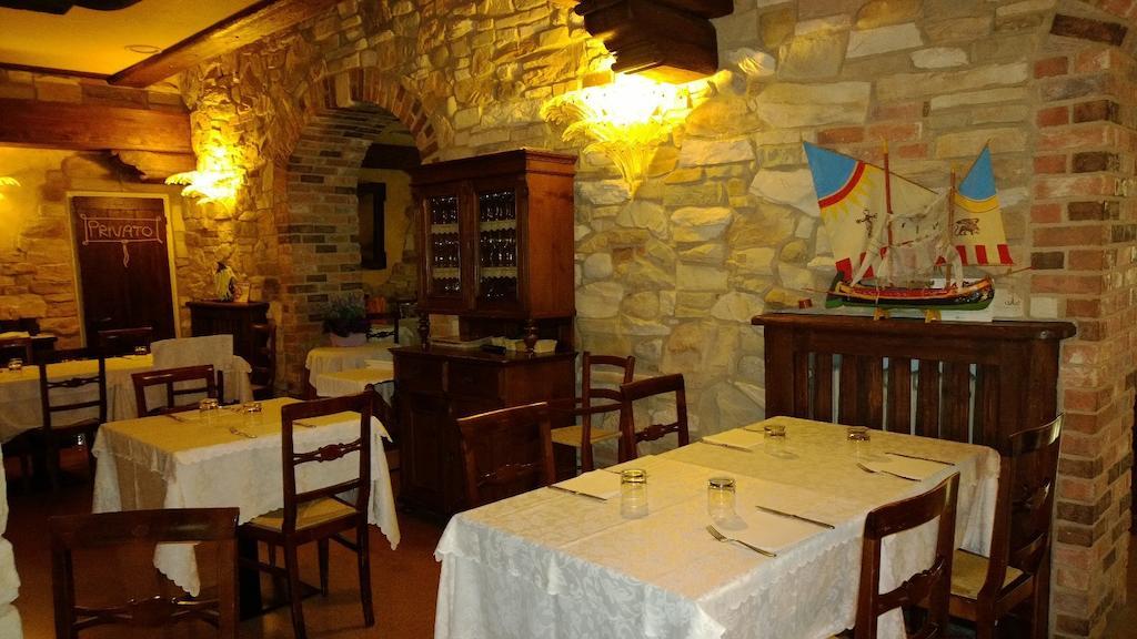 Locanda Ferrari Goro Bagian luar foto